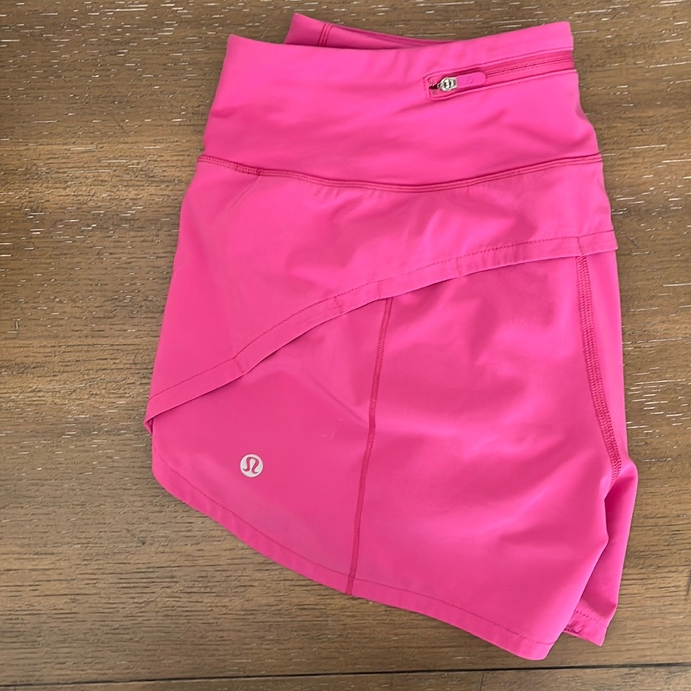 Lululemon hot pink shorts